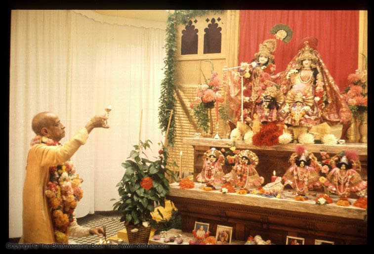 Home deity worship